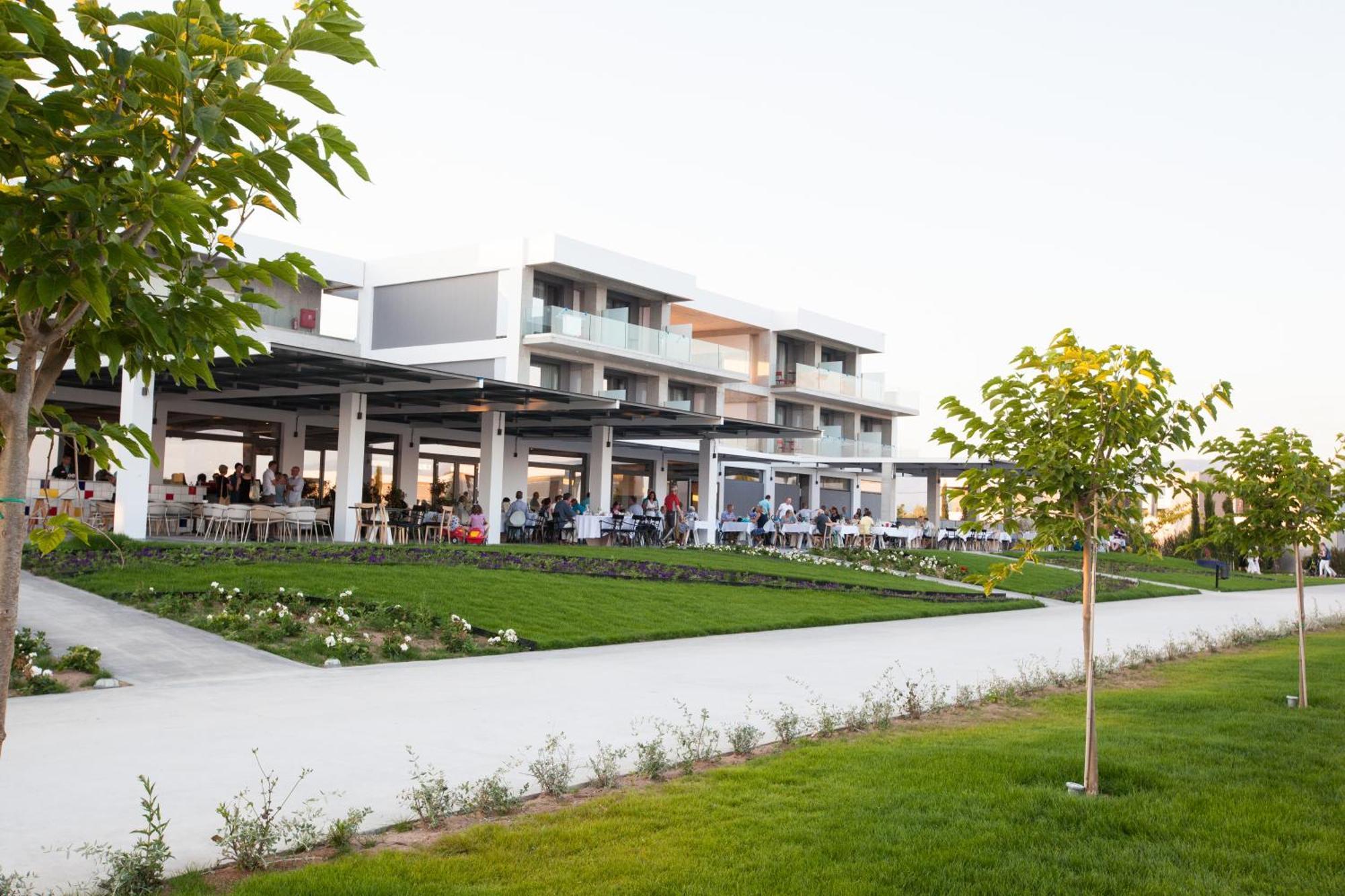 Neilson Messini Activity Beach Club Hotel กาลามาตา ภายนอก รูปภาพ