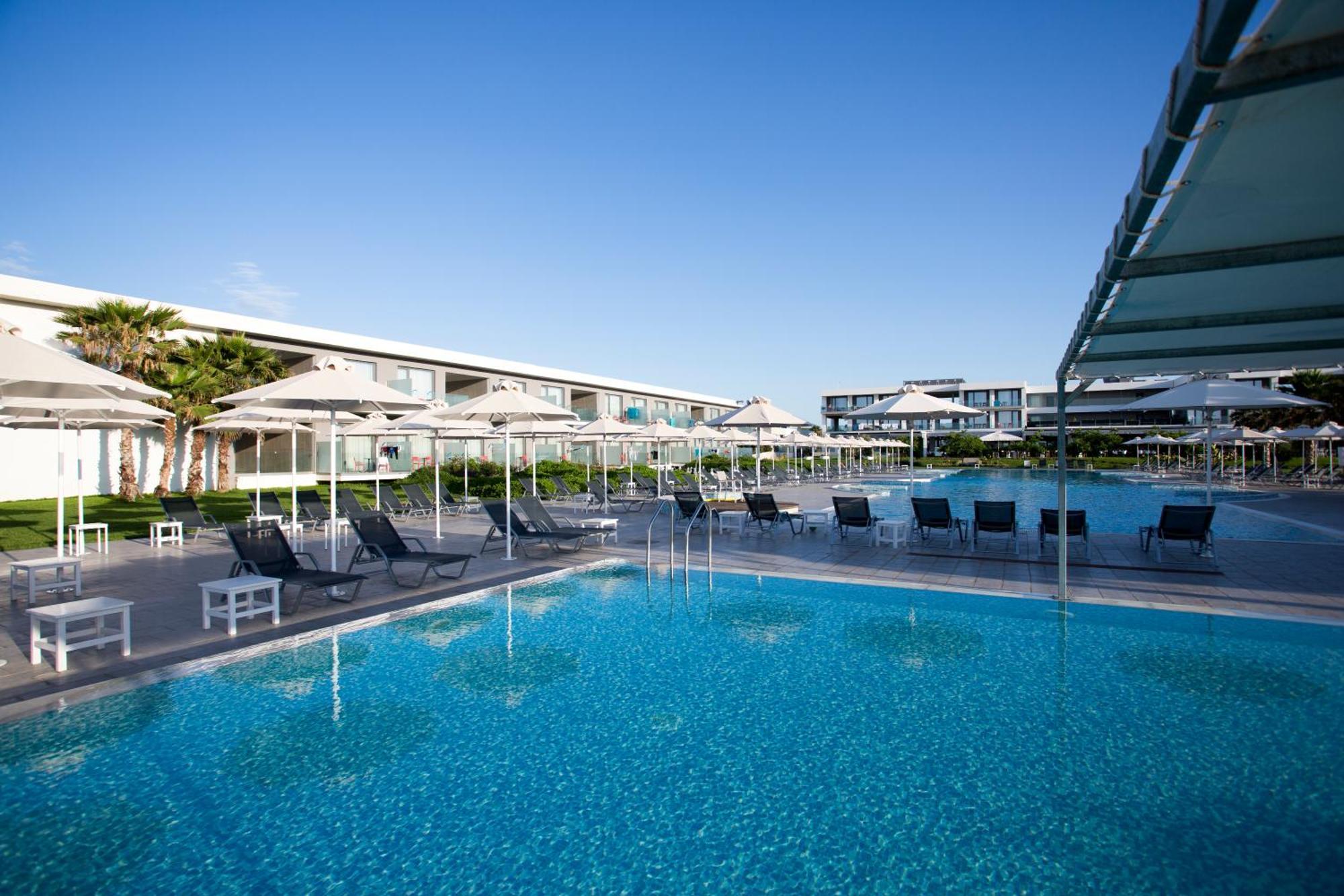 Neilson Messini Activity Beach Club Hotel กาลามาตา ภายนอก รูปภาพ